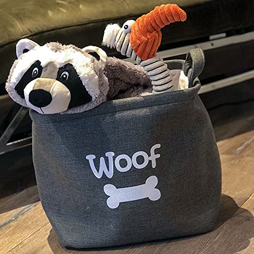 TRIXIE Geier Plüschtier - Hundespielzeug aus weichem Stoff - Plüschvogel für große & kleine Hunde - 32 cm groß - 35806