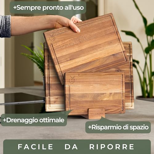 WALDWERK Set di 3 taglieri (40x30 / 33x24 / 26x18 cm) in massiccio legno di acacia - Tagliere da cucina con supporto - Taglieri legno spessi 2 cm con canalina per il succo - immagine 5