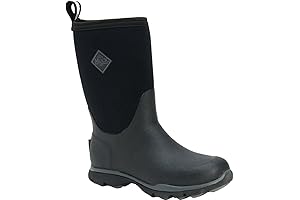 Arctic Excursion Mid Snow Boot: Conquer Winter's Grip