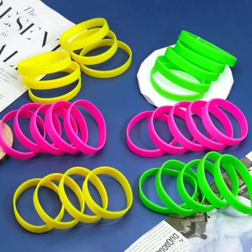 Ronglry 30pcs Neon Bracelets 80s Silicone Friendship Bracelet Bulk Colorful Silicone Wristbands Stretch Neon Bracelets for Glow Party Halloween Costume Accessories 80s Jewelry for Women Men3