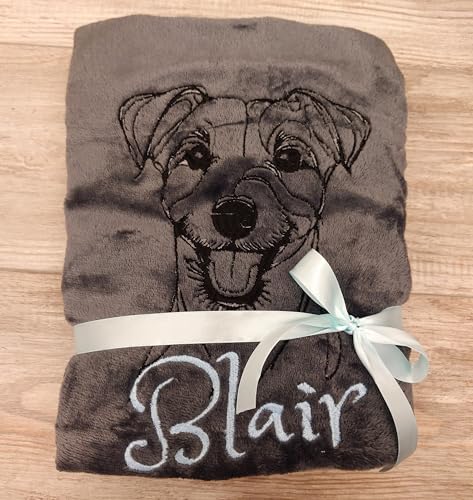 Wuff-Dogsworld Hundedecke mit Portrait Rasse und Namen Bestickt Geschenk Hundebesitzer Welpendecke Decke Hund Welpe Auto Haustier Kuscheldecke 130x170cm waschbar Sofa (grau)