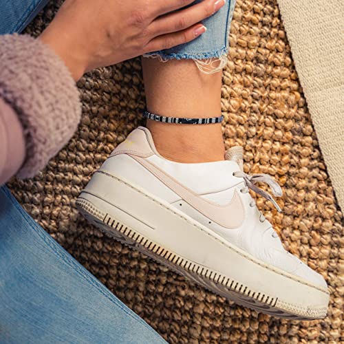 Made by Nami Bracelet de cheville pour hommes et femmes - boho hippie - accessoires de plage et de festival - fabriqués à la main - 100% coton écologique, imperméable et ajustable (Noir) – vue 3