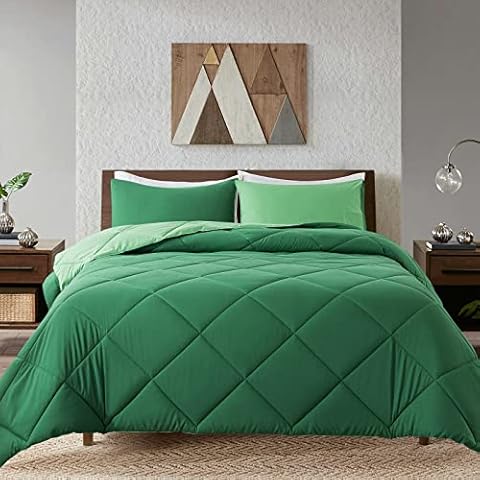 Decroom Lightweight Queen Comforter Set with 2 Pillow Sham - 3 Pieces Set - Quilted Down Alternative Comforter/Duvet Insert for All Season - Olive Green/Grass Green - Queen Size Cover