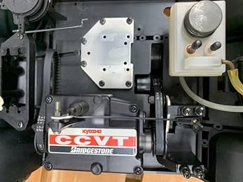 Amazon.co.jp: 絶版入手困難品 京商 エンジンカー 1/9 日産