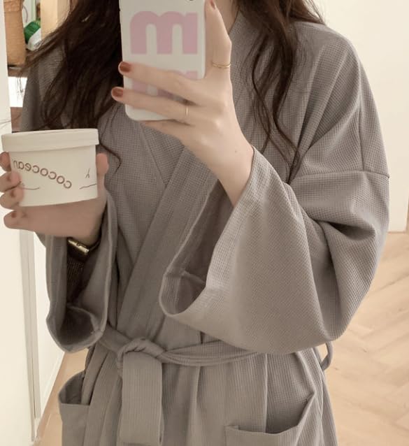 Gauze Thin Bathrobe, Women's, Men's, Quick Dry Bathrobe, Nightgown, Medium Long Bathrobe, Loungewear, Bath, Breathable, Hot Springs, Sleepwear, Pajamas, Sleepwear, Yukata, Homewear, Bathrobe, Hotel gray (light gray) Medium