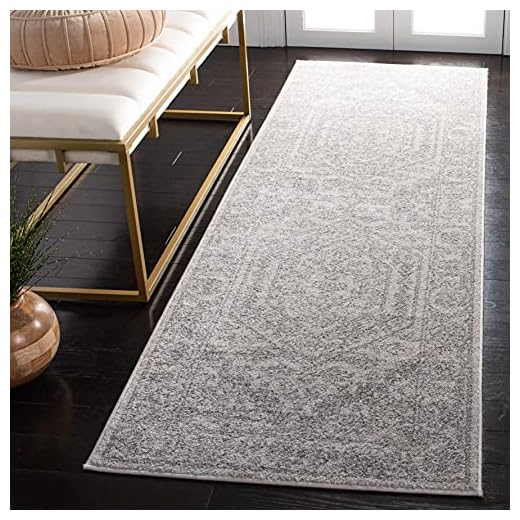 Safavieh Adirondack Collection ADR108B Ivory and Silver Oriental Vintage Medallion Runner (2'6" x 6')