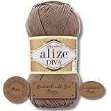 DRAPÉ ÉLÉGANT – La fluidité exceptionnelle de ce fil garantit un tombé parfait pour les robes, les tuniques et les étoles vaporeuses.