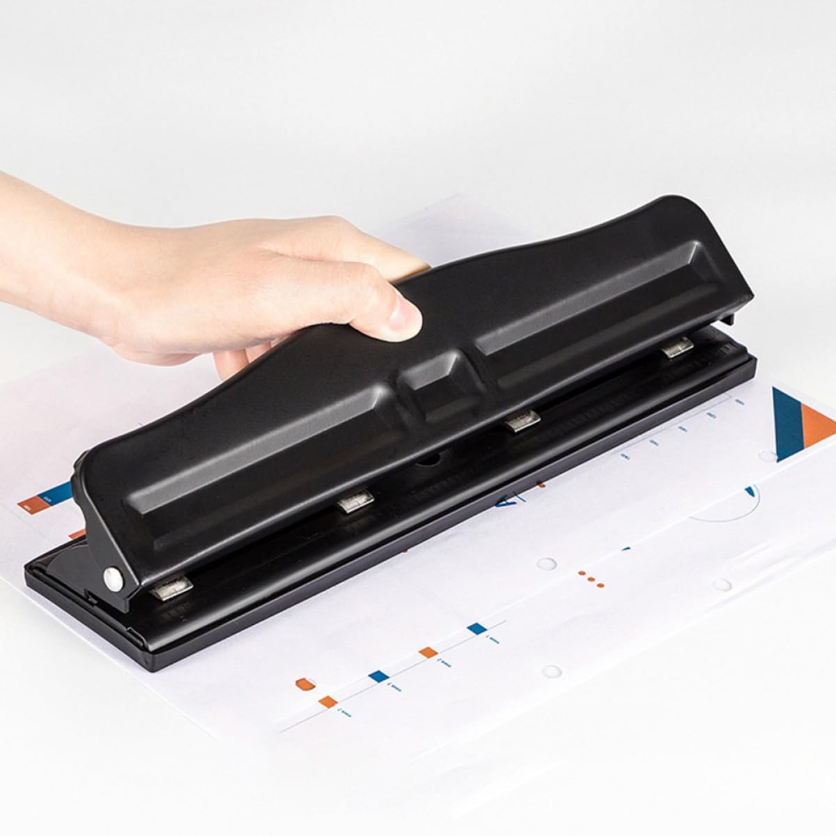Einstellbarer Locher für 4 Ringe aus Abs mit Einfacher Struktur Schwarzer Papierstanzer für Büro und Zuhause für Losen Blätter und Bastelprojekte