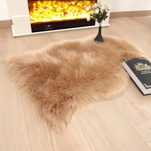 JXLOULAN Faux Lammfell Schaffell Fell Teppich Hellbraun 50x80 cm, Flauschiger Teppich Wohnzimmer Deko Longhair Weicher für Stühle Sofa Schlafzimmer Kinderzimmer