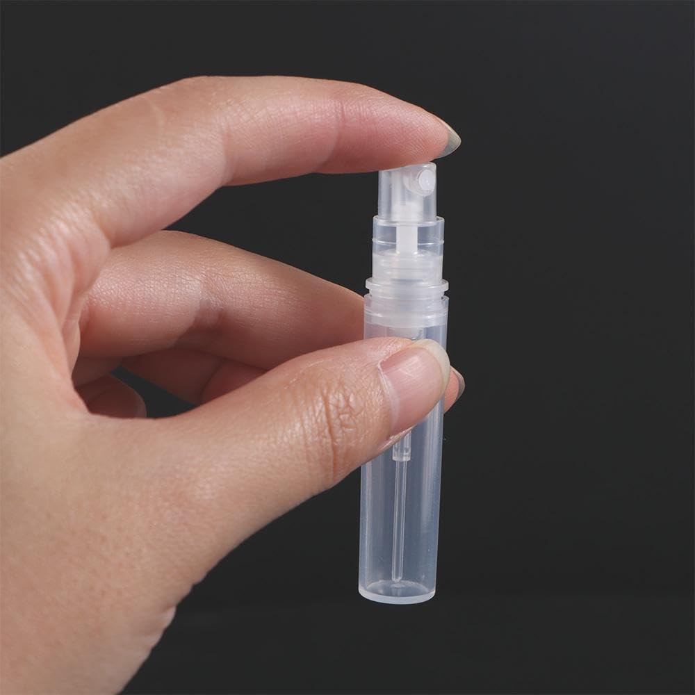 5 mini flaconi spray in plastica trasparente, piccoli flaconi ricaricabili per campioni di profumo, piccoli contenitori per campioni (5 ml)