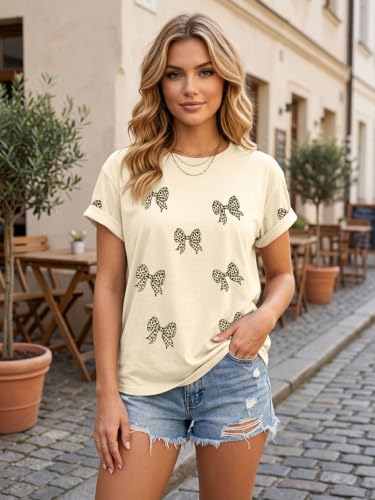 Image of Bow Leopard Shirt for Women Cheetah T-Shirts for Women Bow Graphic Tees Short Sleeve Aesthetic Tee Top