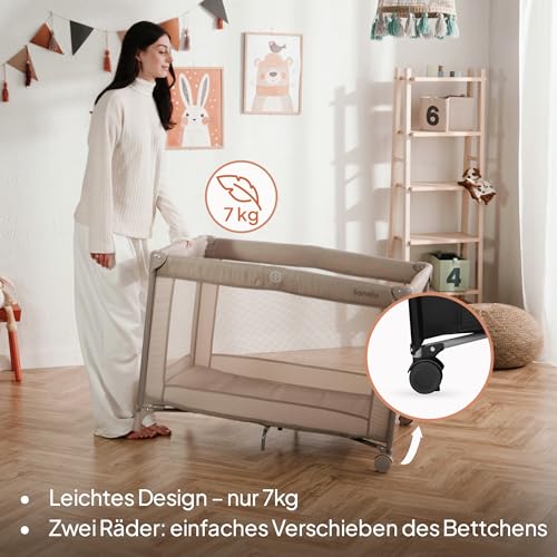 Lionelo Amelie Baby-Reisebett, ab Geburt bis 15 kg, klein, faltbar, weiche Faltmatratze, 100,5 x 70,5 cm, 2 Räder, seitlicher Einstieg, Reisetasche