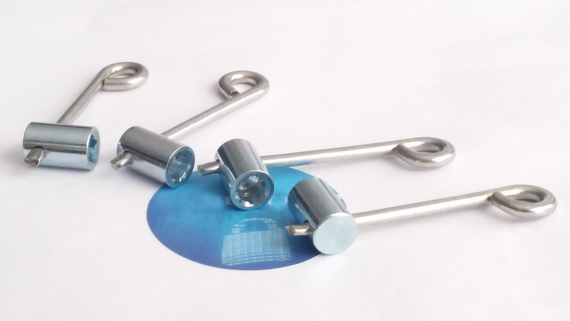 Shieldup Long Arm Radiator Valve Bleed Keys | Value Pack Of 4 Rad Keys