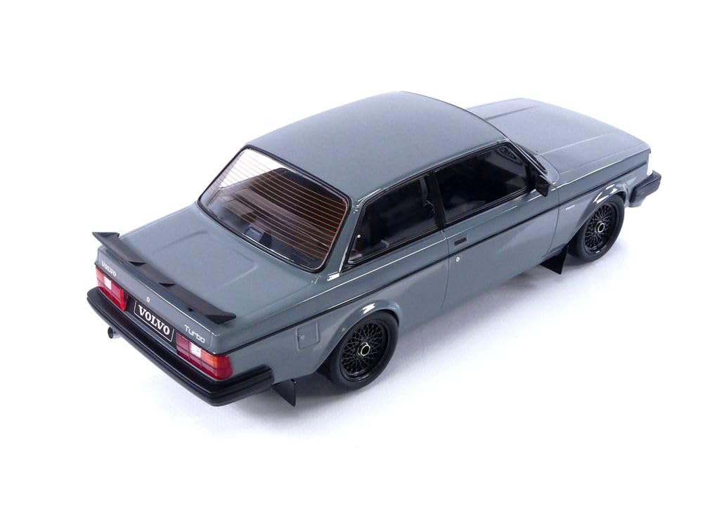 AUTOart Volvo (ボルボ) 240 Turbo 1/18 ミニカー AUTOart Volvo (ボルボ) 240 Turbo 1/18 ミニカー AUTOart 1/18