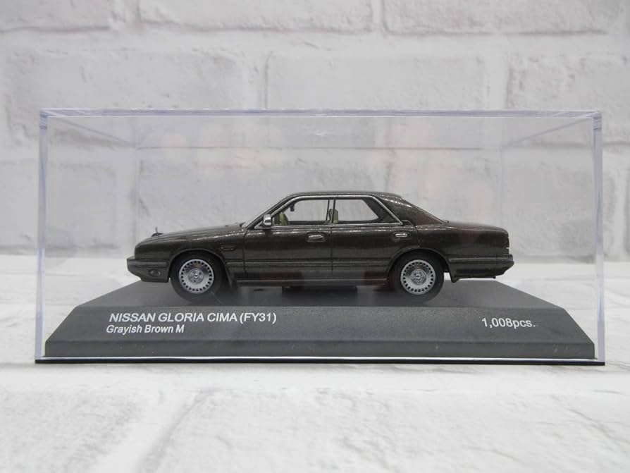 Amazon.co.jp: 1/43 Nissan Gloria Cima GLORIA CIMA FY31 Grayish