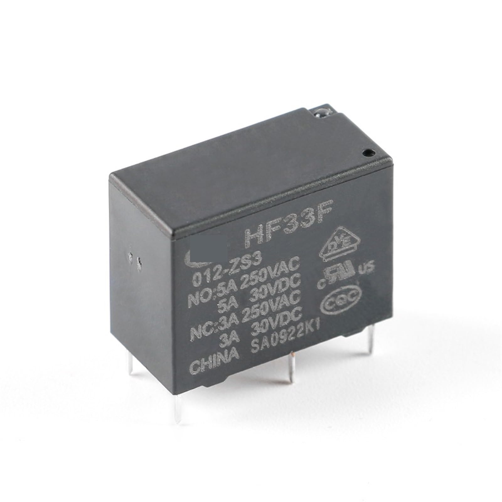 Relé HF33F-012-ZS3 de 12V con 5 pines y 5A para control de circuitos de corriente continua 8