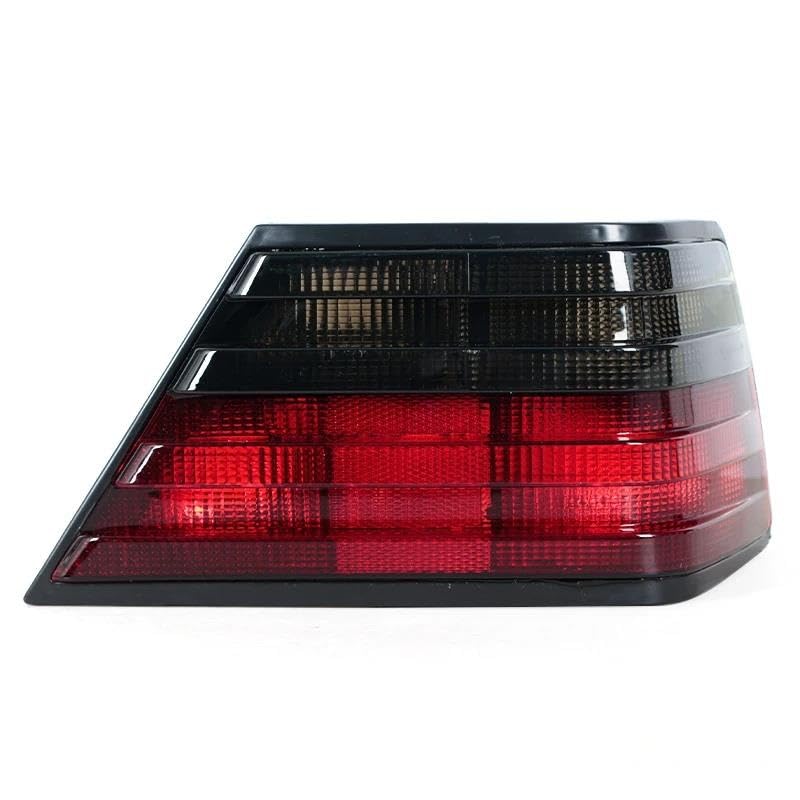 Feu arrière Mercedes W124 pour restaurer et rouler en sécurité la nuit