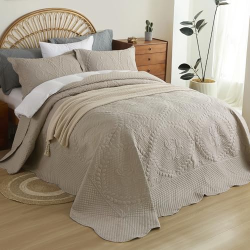 EVENHUG Oversized King Bedspreads California King Quilt Set with Pillow Shams Extra Wide Large King Size Quilts Lightweight Coverlet Bedding Sets Taupe 120x120