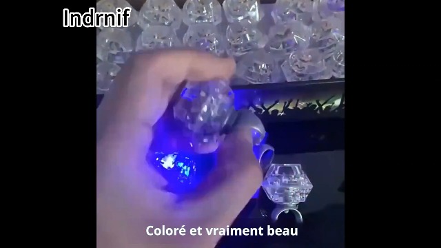 Lot 24 Anneaux Flash Colorés – Bagues Lumineuses Avec Effet Lumineux Qui Brillent Dans Le Noir, Pour Carnaval, Anniversaire, Mariage, Fête – Batterie Incluse