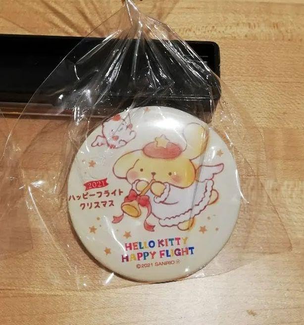 Amazon.co.jp: 新千歳空港ハッピーフライト 限定 缶バッジ : おもちゃ