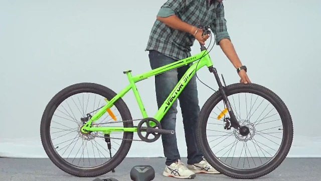 Buy VECTOR 91 Colossal 26T Black Red Unisex Single Speed Cycle