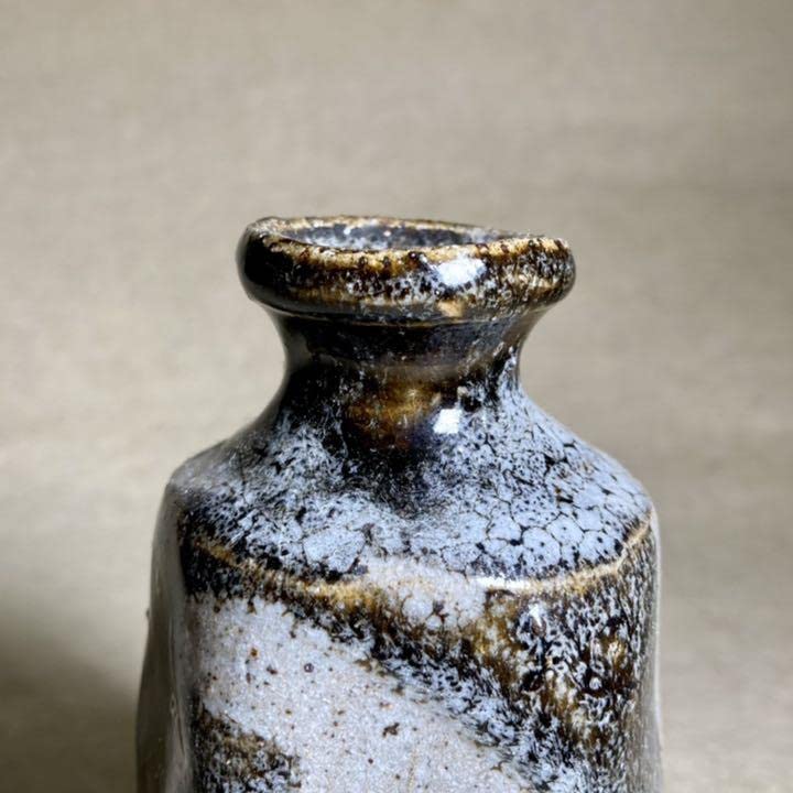 佐賀　唐津焼　古唐津掛け流し徳利 佐賀 唐津焼 古唐津掛け流し徳利