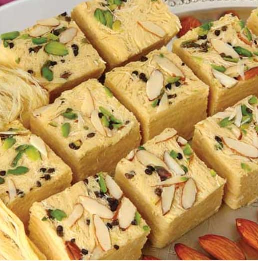 Soan Papdi 750g Indian Traditional Sweet Best Gift For All Occasions Raksha Bandhan, Rakhi, Marriage, Diwali, Holi, Ganesh Chaturthi Festival Treat For Family & Friends