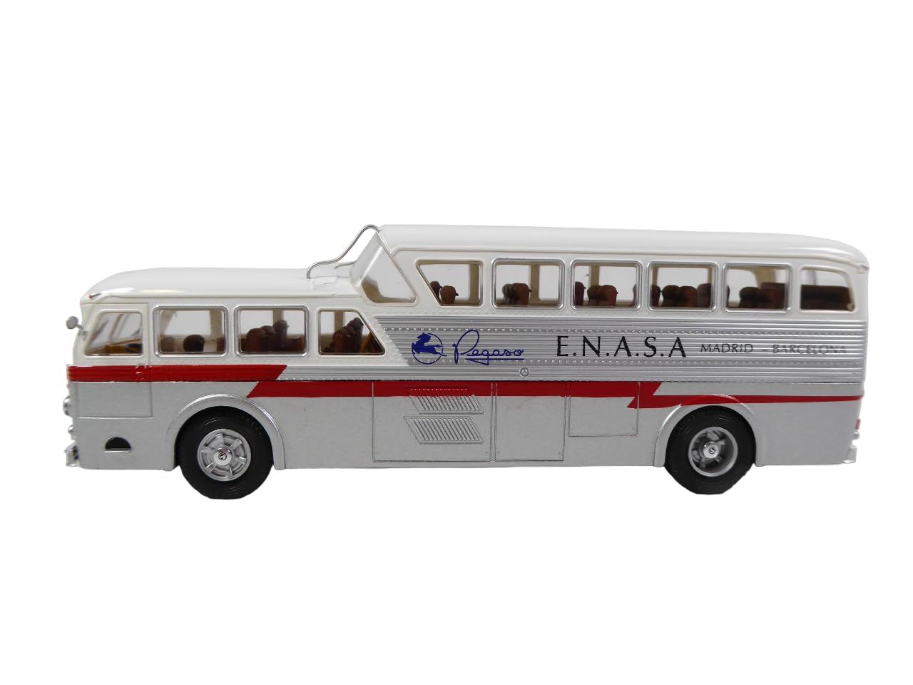 OPO 10 - Autobus 1/43 Compatible con Pegaso Monocasco ENASAMadrid Barcelona 1950 - BUS006