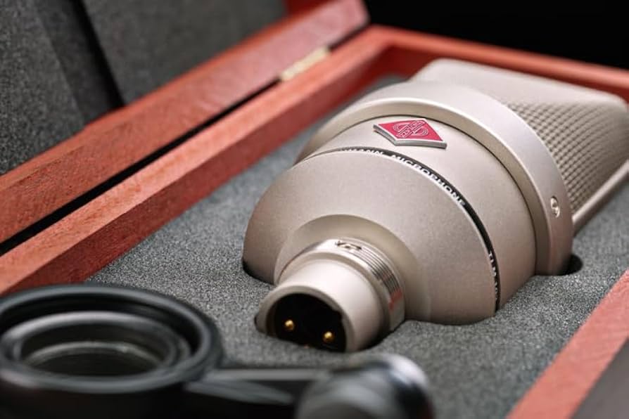 NEUMANN ( ノイマン )TLM103 純正+EA4 ショックマウント純正 NEUMANN EA4(ショックマウント)(TLM102，103などに対応