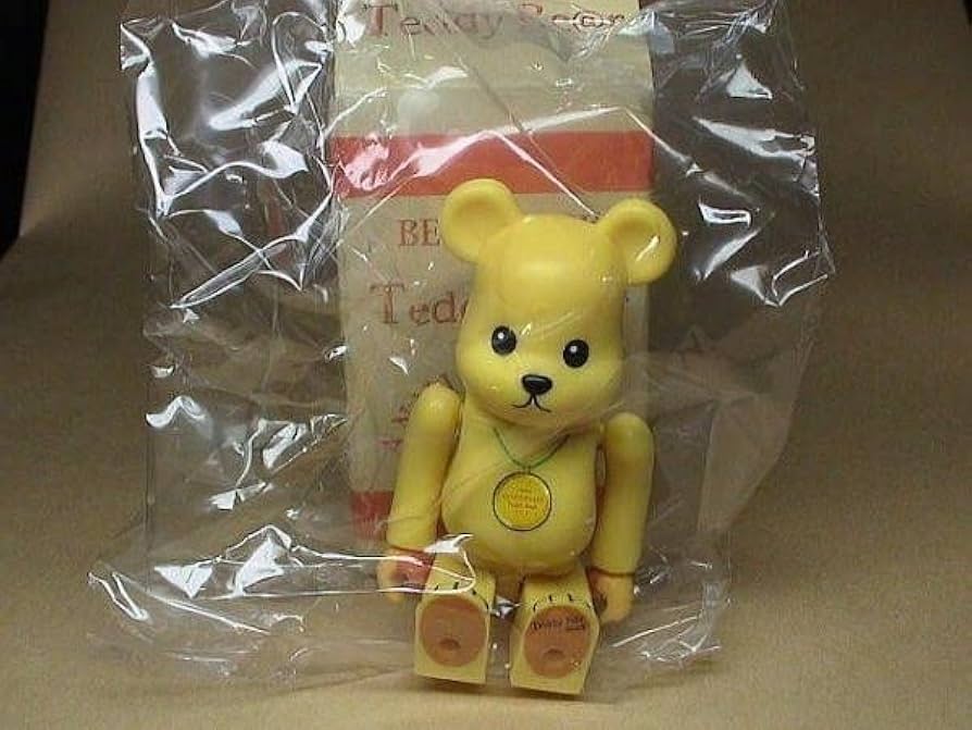 Amazon.co.jp: テディーベア 100周年記念 ベアブリック : ホーム