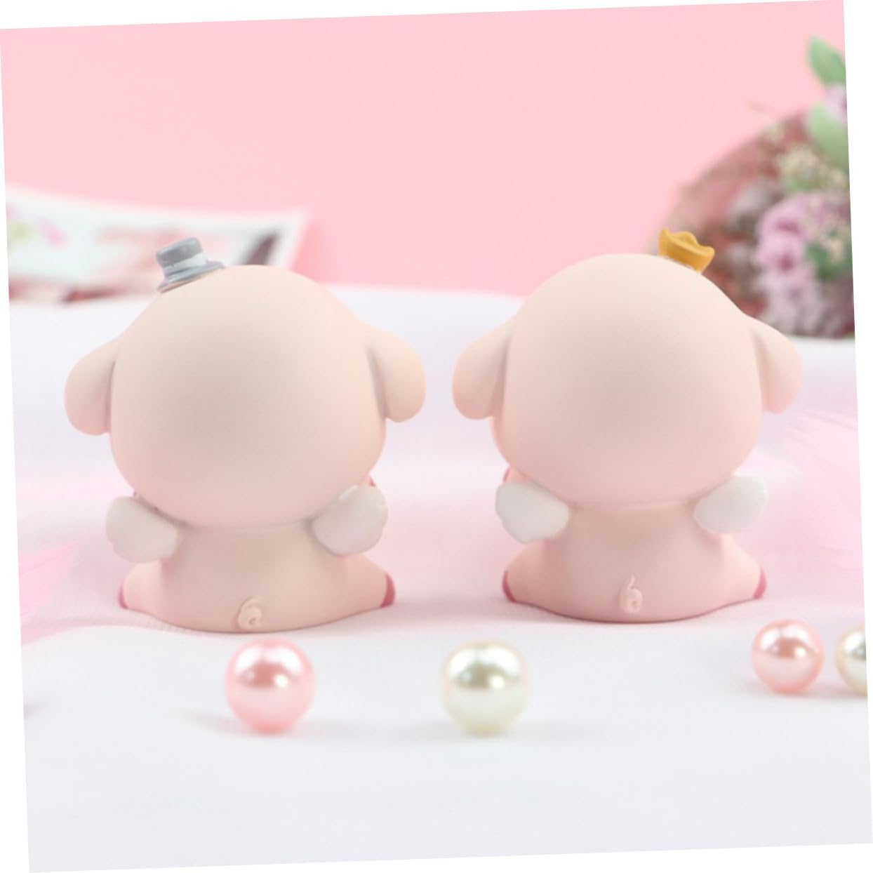 4pcs Resin Pig Cake Decor Cute Cartoon Figurines for Birthday Cake Decoration Lovely Animal Ornaments Space-saving Resin Sculptures