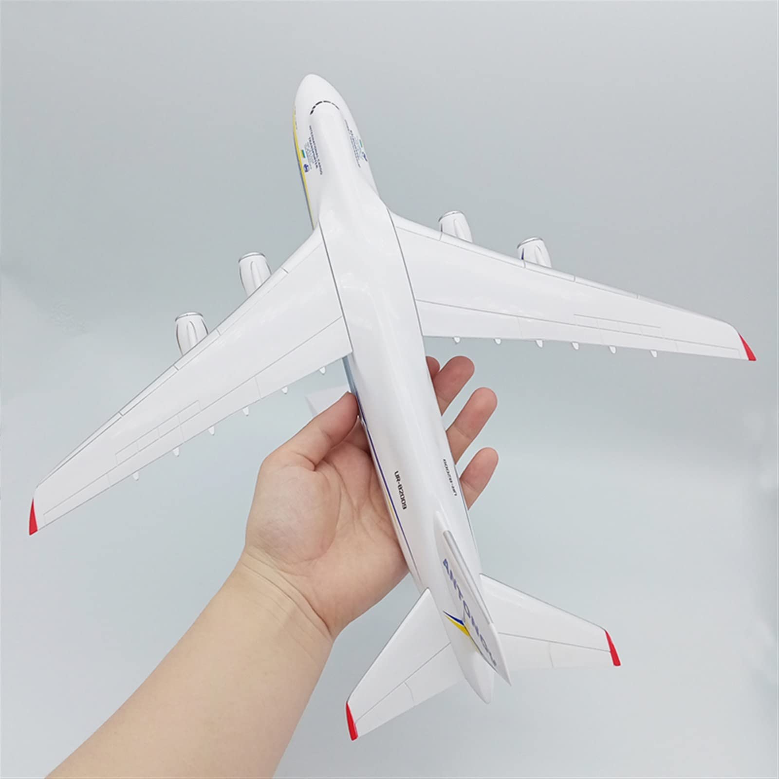 Skopiuj model samolotu 1/200 dla rosyjskiego Antonowa AN124 zestaw modeli do składania samolotu transportowego skala odlewana prefabrykowana kolekcja samolotów (kolor: B)