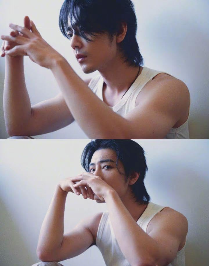 Amazon.co.jp: 肖戦 シャオジャン 32歳 誕生日写真集 PB 最 : ホーム 