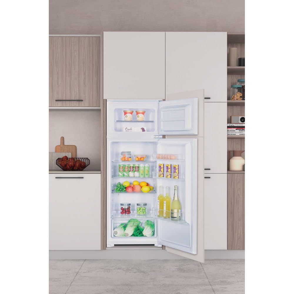 INDESIT D 2040 E - Frigorifero Combinato Doppia Porta 205L, Frigorifero da Incasso con 4 Ripiani e Cassetto, Frigo con Congelatore Integrato in Alto, Elettrodomestici Cucina Classe E, 54L x 144H x 54P