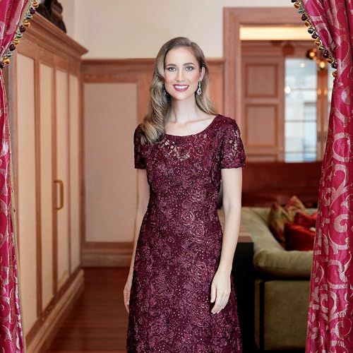 Image of Alex Evenings Women's Long Rosette Mother of The Bride Dress with Short Sleeves