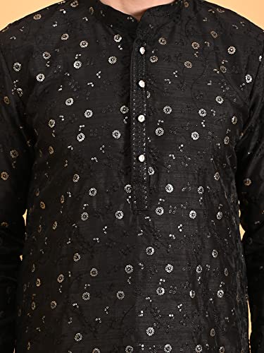 Image of Uri and MacKenzie Embroidery Silk Men's Kurta Pyjama Set