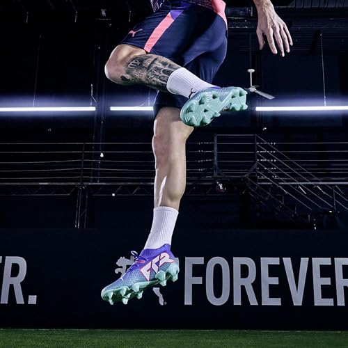 Image of Puma Unisex-Adult Future 7 Ultimate Fg /Ag Football Shoe