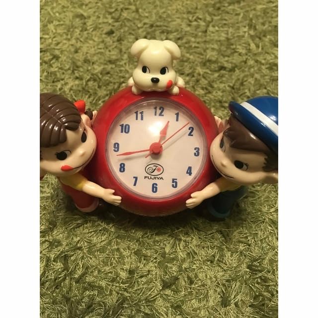 Amazon.co.jp: ペコちゃん 置き時計 不二家 : ホーム＆キッチン