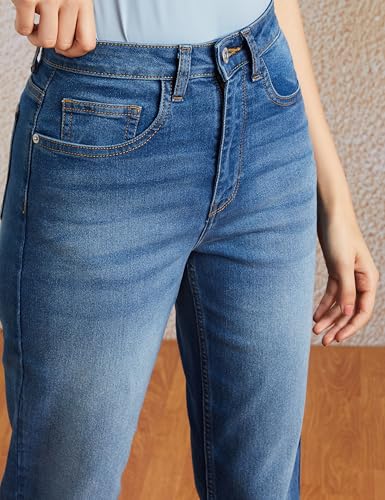 Image of Amazon Brand - Symbol Women's Loose Flared Jeans | Mid Rise | Cotton Blend Stretch | 5-Pocket (Available in Plus Sizes)