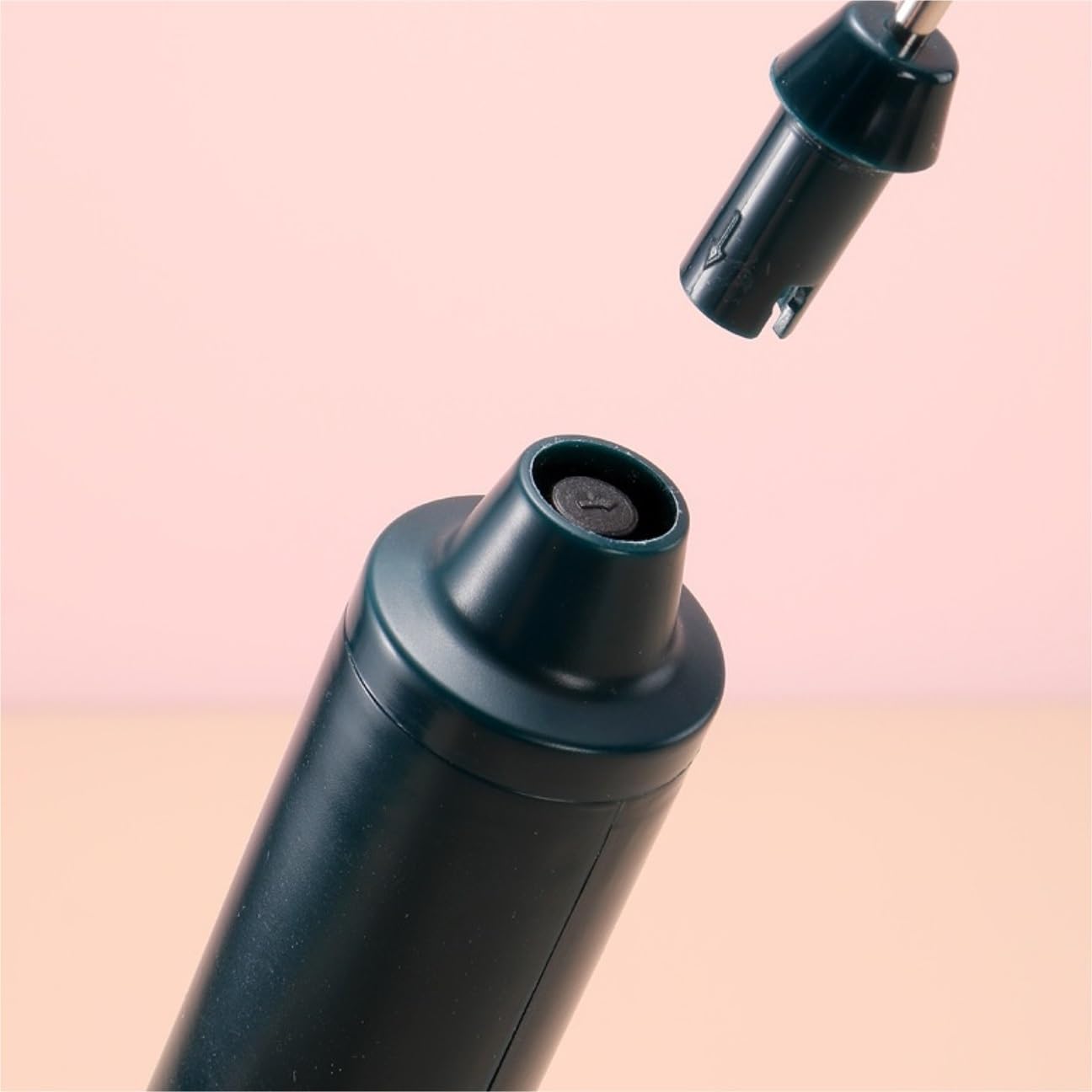 Espumador de Leche, Espumador De Leche De Acero Inoxidable, Fabricante De Espuma Eléctrico De Mano, Mini Licuadora Y Espumador con Batidor Bubbler Leche para Capuchino(Grün)