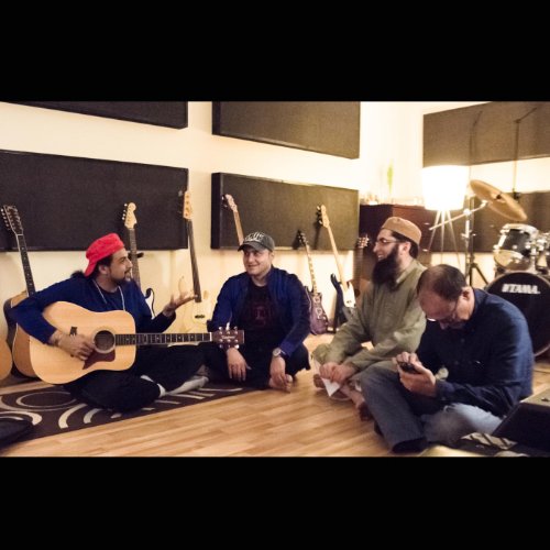 Naya Pakistan (Insha'allah) [feat. Shahi Hasan, Junaid Jamshed & Nusrat Hussain]