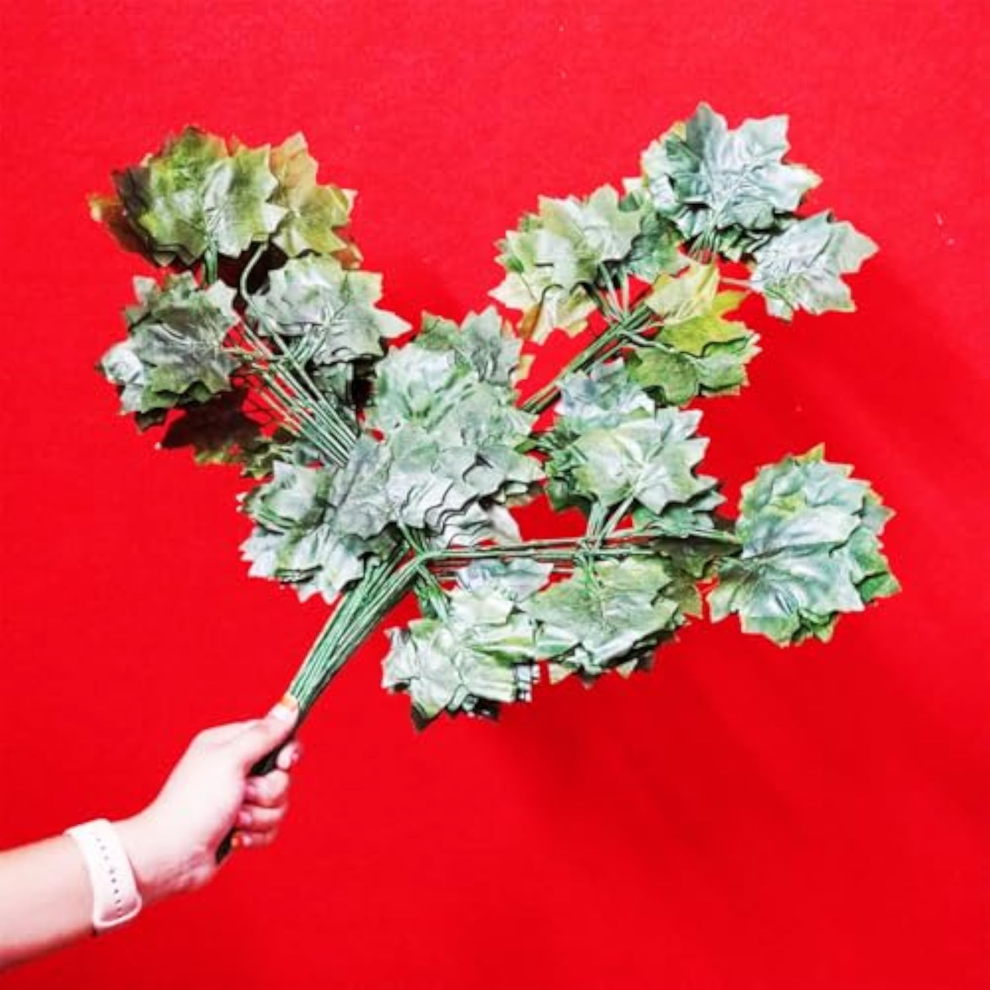 NISKANET Artificial Decorative Maple Leaf Pieces, Pack of 6