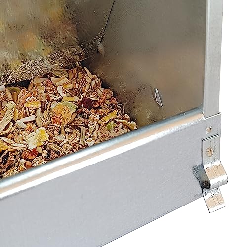 Breker Futterautomat Kaninchen 1,5 KG [mit Deckel] aus Metall - 1 Fresstellen - Futterspender für Kleintiere und Nager - Outdoor geeignet