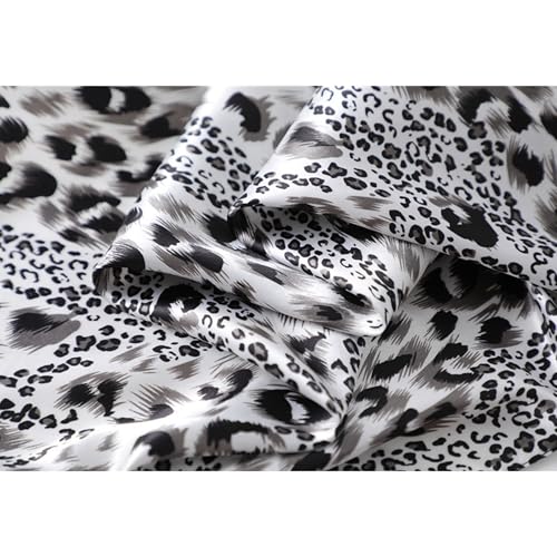 UTOWO 60cm Leopard Print Scarf for Women Neck Head Scarf Vintage Headscarf Medium Square Elegant Silk Feeling Head Scarf3