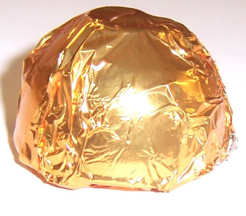 Miniatura 3 de Scott's Cakes Caramelos de relleno de crema de arce de chocolate negro con láminas de cobre en una caja de muérdago de 1 libra