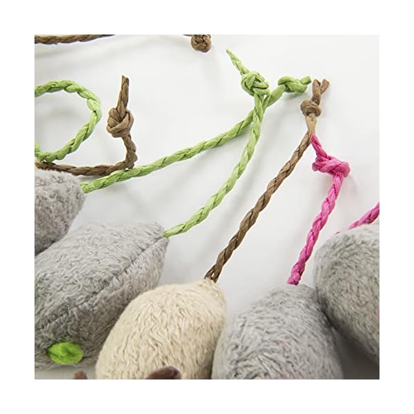 Smartykat (10 count) skitter critters value pack catnip cat toys - gray/cream, 10 count - image 5