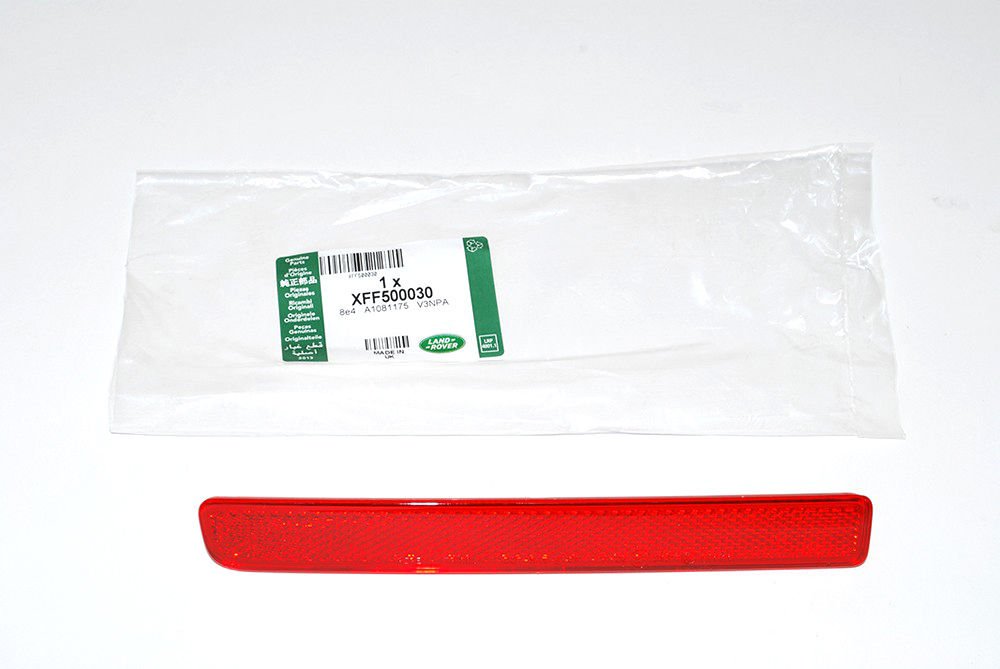 Land Rover LR3 / Discovery 3 2005-2009 Rear Bumper Reflector LH Genuine Part: XFF500030