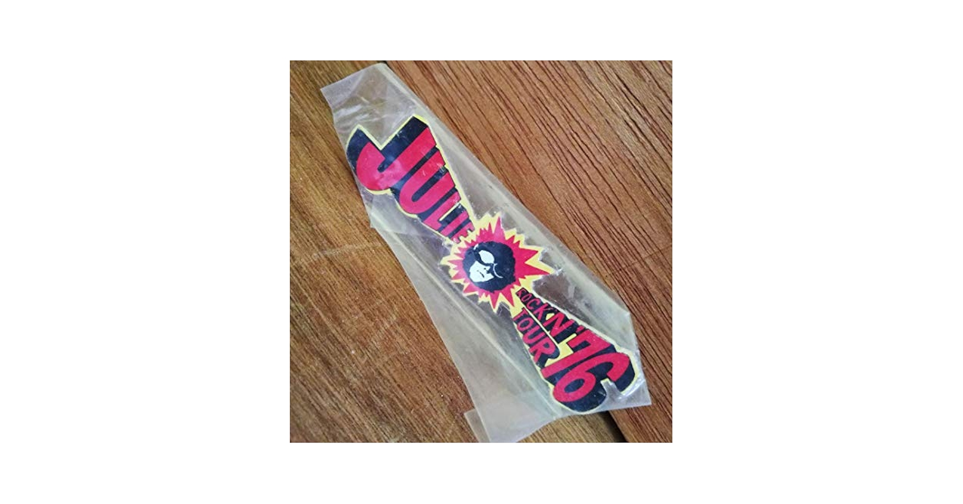 希少　新品　当時物　沢田研二　ジュリー　バッチ Amazon | 当時物 沢田研二 ジュリー バッチ | バッジ | おもちゃ