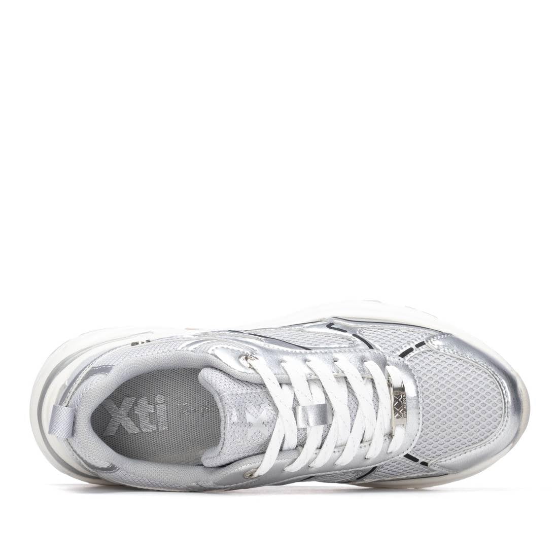 XTI - Sneakers Kobiety - Wygodne i wszechstronne obuwie – moda casualowa