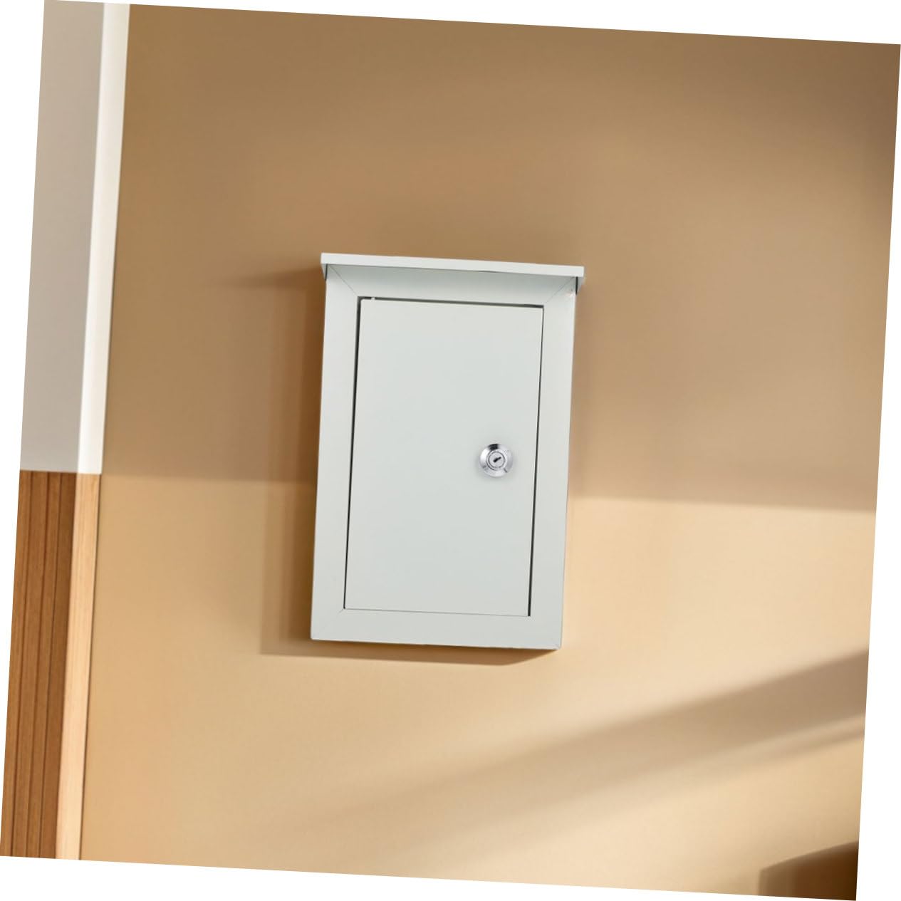 NUOBESTY Wandmontierter Aluminium Wetterfester Verteilerkasten für Außenbereich mit Wasserdichtem Gehäuse und Robustem Schutz für Elektrische Anschlussgeräte